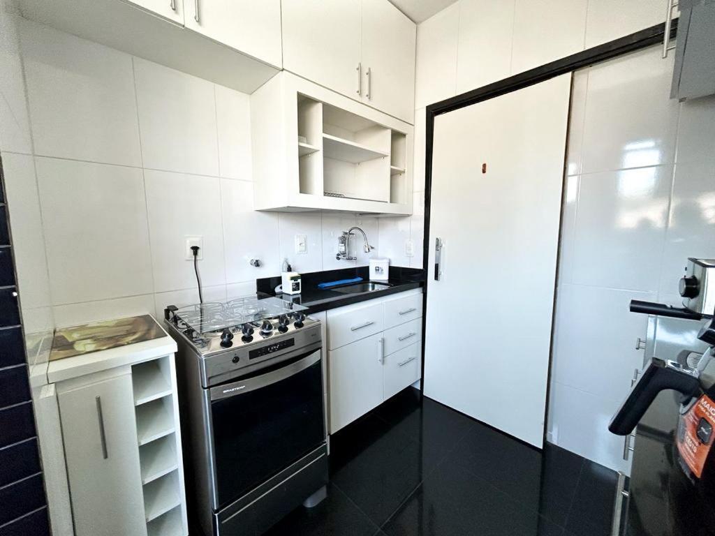 Apartment Em 2 *