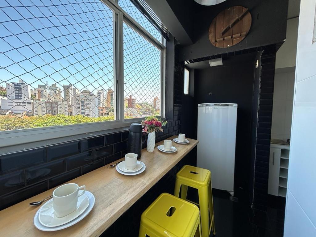 Em 2 Apartment